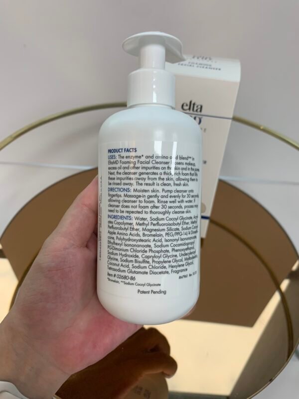 Elta MD 7 Fl .Oz 207ml Moisturizer Facial Kit with Daily Foaming Facial Cleanser, Gentle for Sensitive Skin