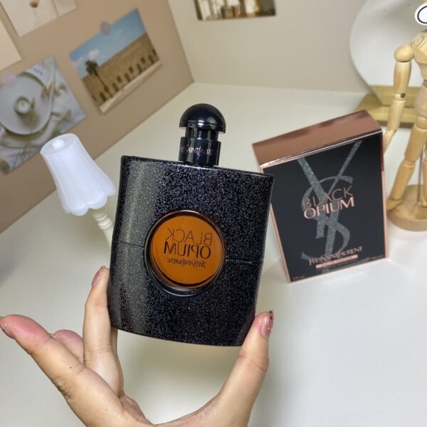 Yves Saint Laurent Eau De Parfum Spray for Women, Black Opium, 3 Ounce,90ML