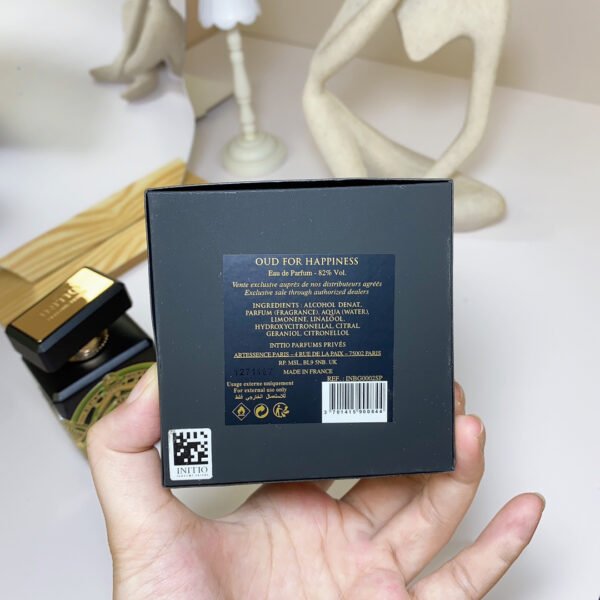 mmexport1695431244343 INITIO PARFUMS PRIVÉS - Oud for Greatness Happiness - 3.04 Fl Oz - Eau De Parfum Unisex - Main notes Natural Oud Wood, Agarwood Oil, Lavender, Saffron, Patchouli, Musk - 90ml